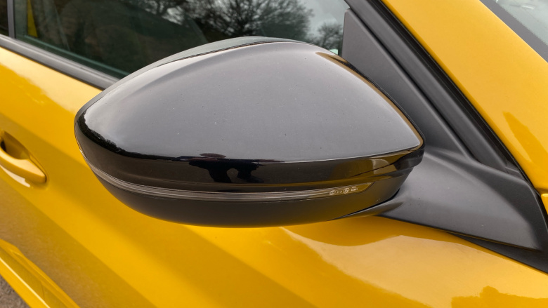 Peugeot 208 1.2 PureTech 100 Allure Premium + 5dr Petrol Hatchback